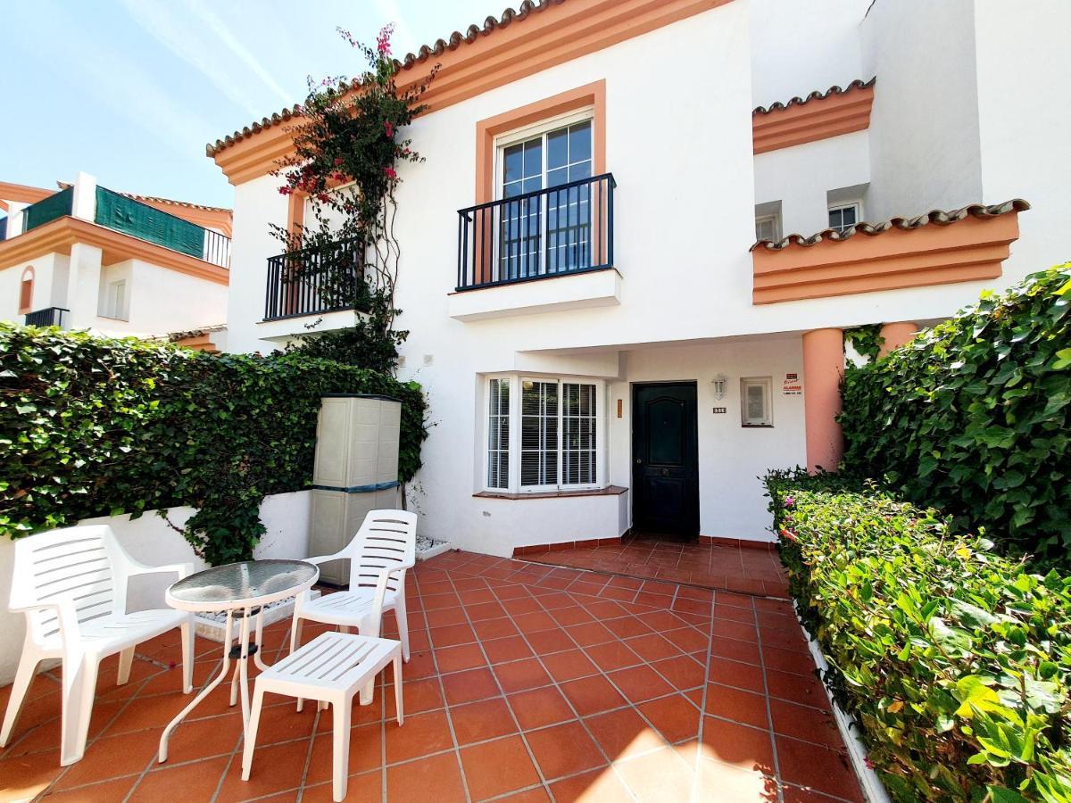 Lomas De Cabopino House Apartment Marbella Exterior photo