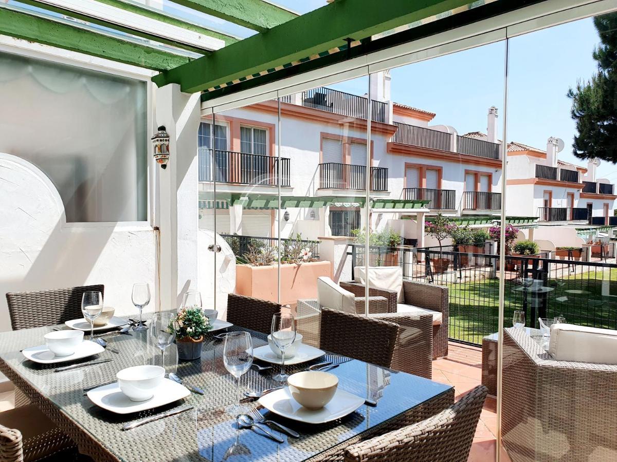 Lomas De Cabopino House Apartment Marbella Exterior photo